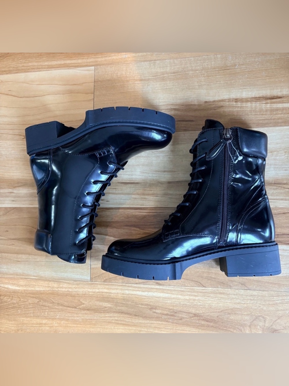 COACH Leighton Lace Up High Shine Patent Leather Booties size 6 NWOT - Picture 8 of 10